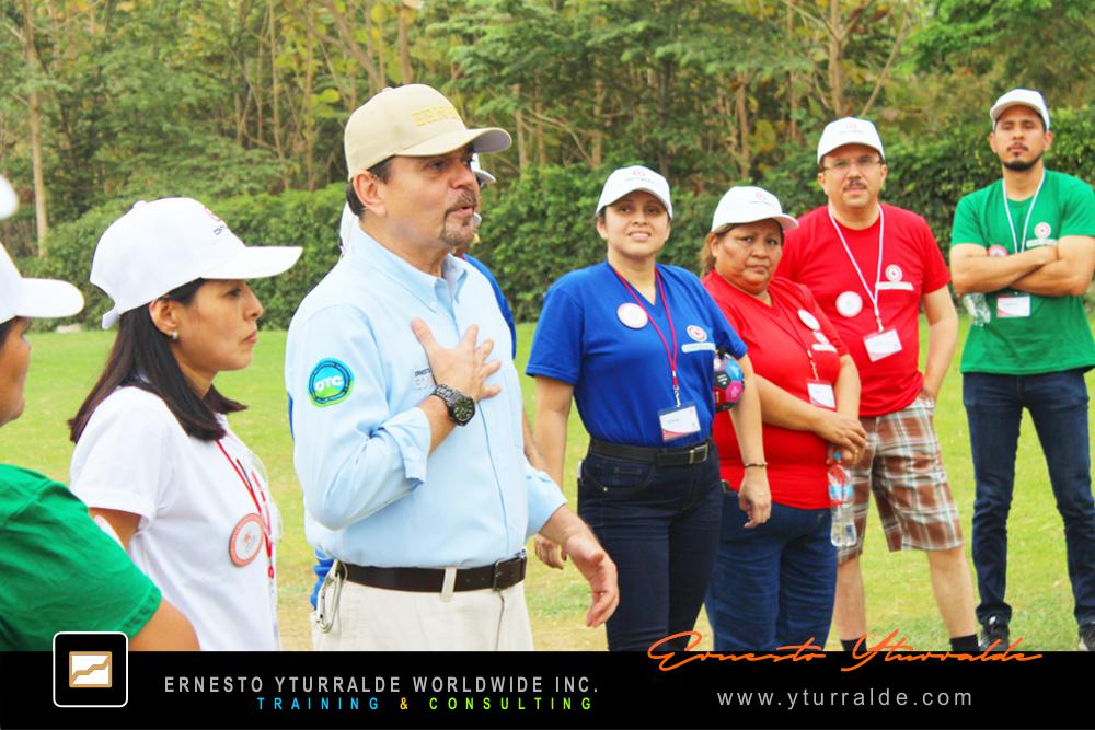 Talleres de Cuerdas Bajas | Ernesto Yturralde, facilitador experiencial, Team Building