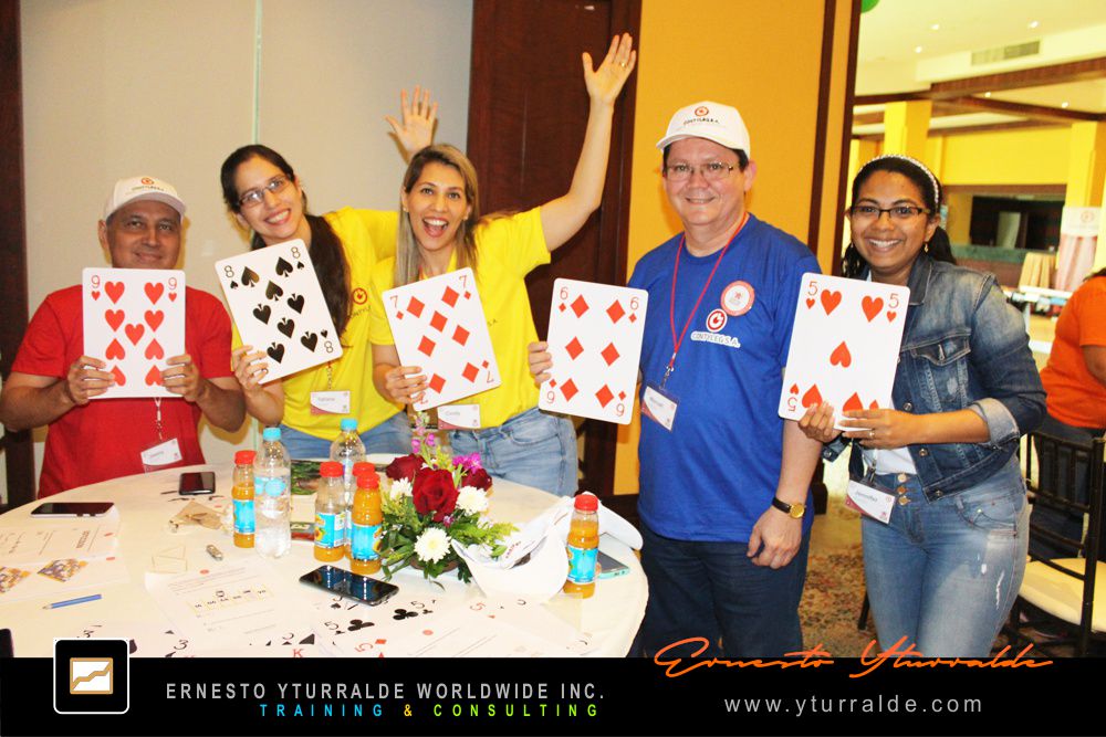 Team Building Ecuador | Taller de Trabajo en Equipo para Empresas