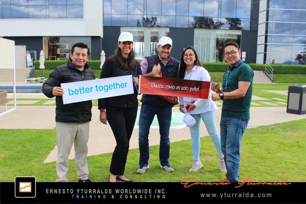 Team Building Ecuador Talleres de Cuerdas Bajas | Team Building Empresarial para el desarrollo de equipos de trabajo en Quito